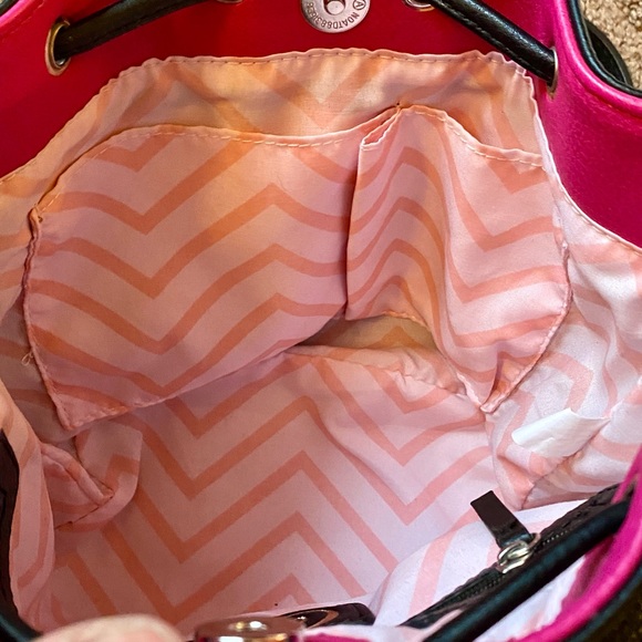 NEW! CANDIE’S “MADE TO SPARKLE” DRAWSTRING BUCKET BAG - Picture 11 of 13